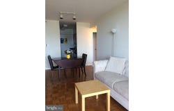 4801 FAIRMONT Avenue, BETHESDA, MD 20814