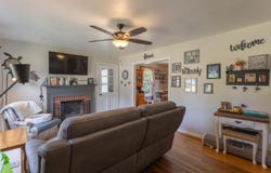 1384 James St, Florence, AL 35630