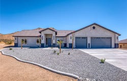 19721 Roanoke Road, Apple Valley, CA 92307