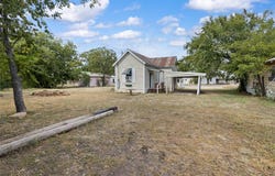 904 Ave F, Cisco, TX 76437