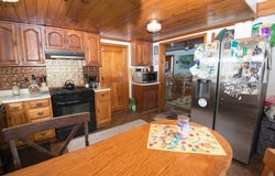 11 Maple St, Chester, MA 01011