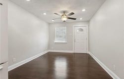 512 CENTER Street, Arabi, LA 70032