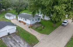 703 Oak Street, Mapleton, IA 51034