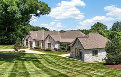 262 Dietrich Road, Ballwin, MO 63021
