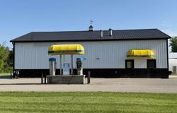 406 W State Hwy 60, Elysian, MN 56028