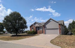 4602 E Willow Point CT, Wichita, KS 67220