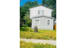 4245 Welcome Avenue N, Crystal, MN 55422