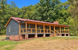 526 Hoover Mountain Road, Purlear, NC 286