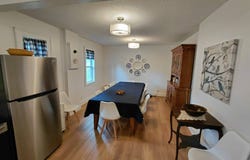 302 Mulberry St, Cisne, IL 62823