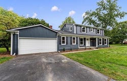 2185 Brenthaven Drive, Bloomfield Twp, MI 48304