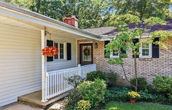 8564 Squires Lane NE, Warren, OH 44484