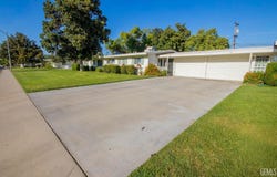 1020 Pebble Beach Drive, Bakersfield, CA 93309