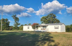 57402 Custer Rd., Muse, OK 74949