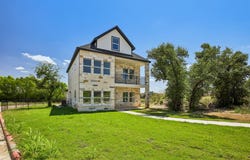 1301 Low Branch Ln, Leander, TX 78641