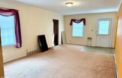 615 Chestnut Street, Anderson, IN 46012