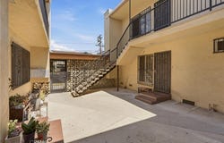 925 Larch, Inglewood, CA 90301