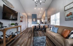 525 Valley View Road, Branson, MO 65616