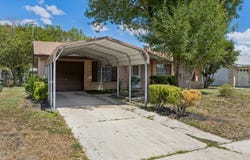 5143 Village Row, San Antonio, TX 78218