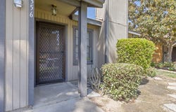 2356 E Tulare Avenue, Visalia, CA 93292