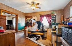 614 Main Street, Lowden, IA 52255