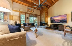 5011 Gold Bend, Truckee, CA 96161