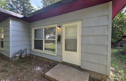 1207-1209 E 11th Street, Anderson, IN 46012