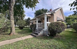 200 3RD Street, South Pekin, IL 61564