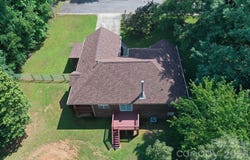 1035 E 24th Street, Newton, NC 28658