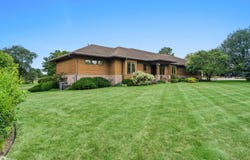 212 Deere Road, Hubbard, IA 50122