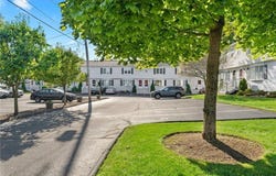 23 Benefit Street, Warwick, RI 02886