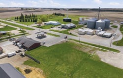 S Canfield Road, Dunkerton, IA 50626