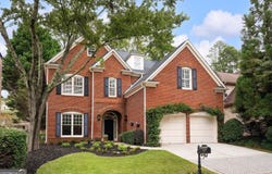 3211 Windsor Lake Drive NE, Brookhaven, GA 30319