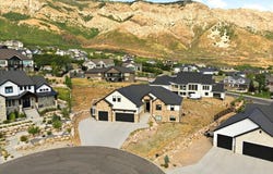 838 E MOUNTAIN Rd N, North Ogden, UT 84414