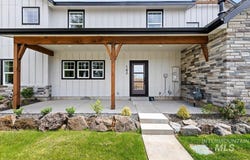 142 N Edgewood Ln, Eagle, ID 83616