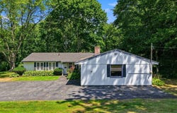 34 Cornell Rd, Danvers, MA 01923