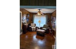 204 Pine St., Atlanta, TX 75551