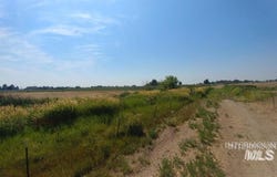 S Bo Daniel, Nampa, ID 83687