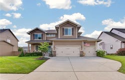 420 Meadowlark Drive, Raymore, MO 64083