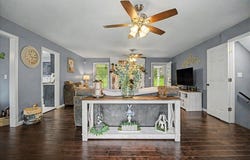 7 MEADOWVIEW Cir, Jasper, AL 35501