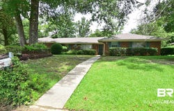 69 Paddock Dr, Fairhope, AL 36532