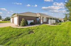1803 E Maple Grove Ln., Mount Pleasant, IA 52641
