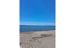 4144 E Anne Street, Au Gres, MI 48703