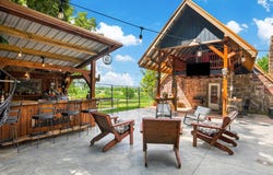 3516 E Lee Hwy, Max Meadows, VA 24360