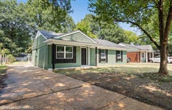 1742 Mississippi Valley Boulevard, Southaven, MS 38671