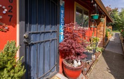 2027 THOMPSON Ave, Vancouver, WA 98660