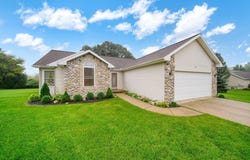 1239 Breezy Lane, Jackson, MI 49201