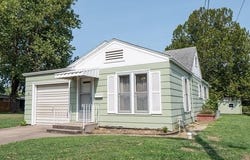521 S 4th Street, Neodesha, KS 66757