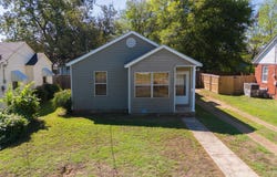 2060 E College, Batesville, AR 72501
