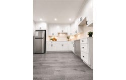 7918 Hazeltine Avenue, Panorama City, CA 91402