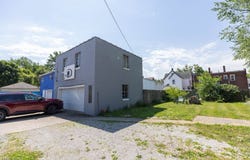 1037 W 8th Street, Lorain, OH 44052